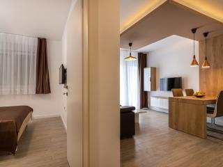 Guest House Petra Trogir Buitenkant foto